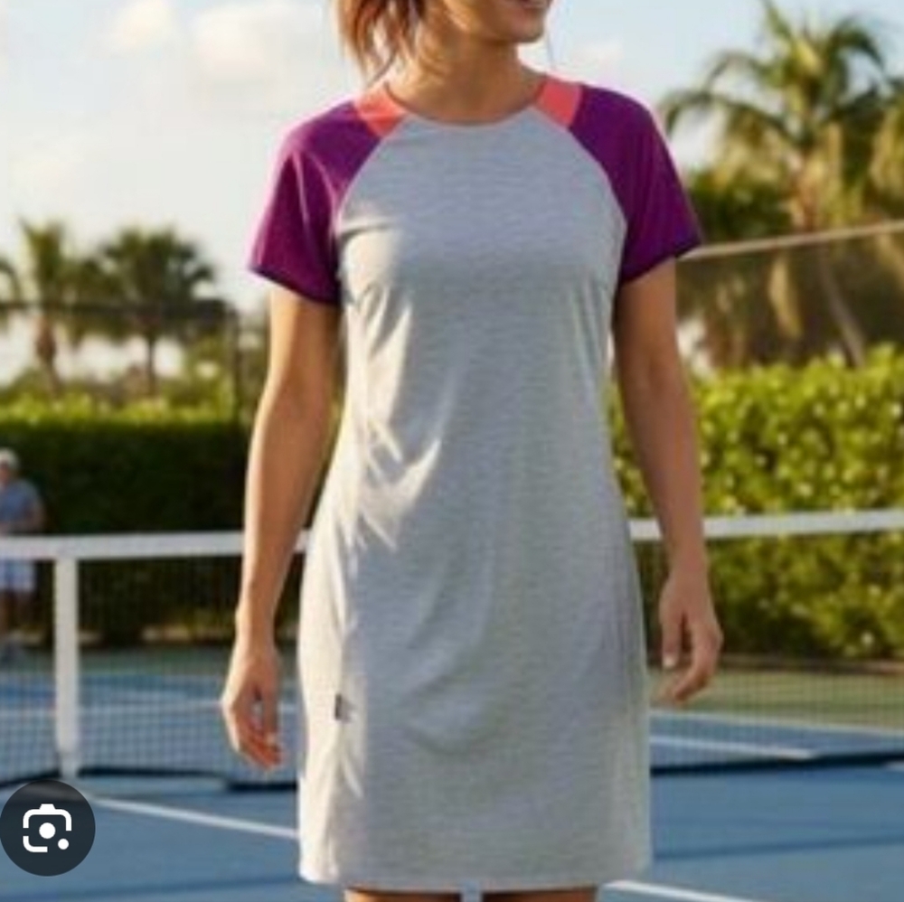 Title Nine Womens large Color Block Short Sleeve T Shirt Dress Athleisure